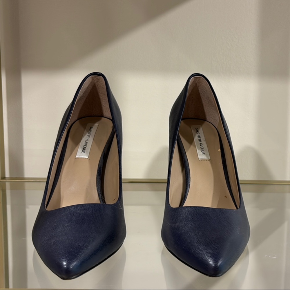 Saks Fifth Avenue Blue Flats Elegant Loafers